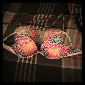 Victoria’s Secret bras